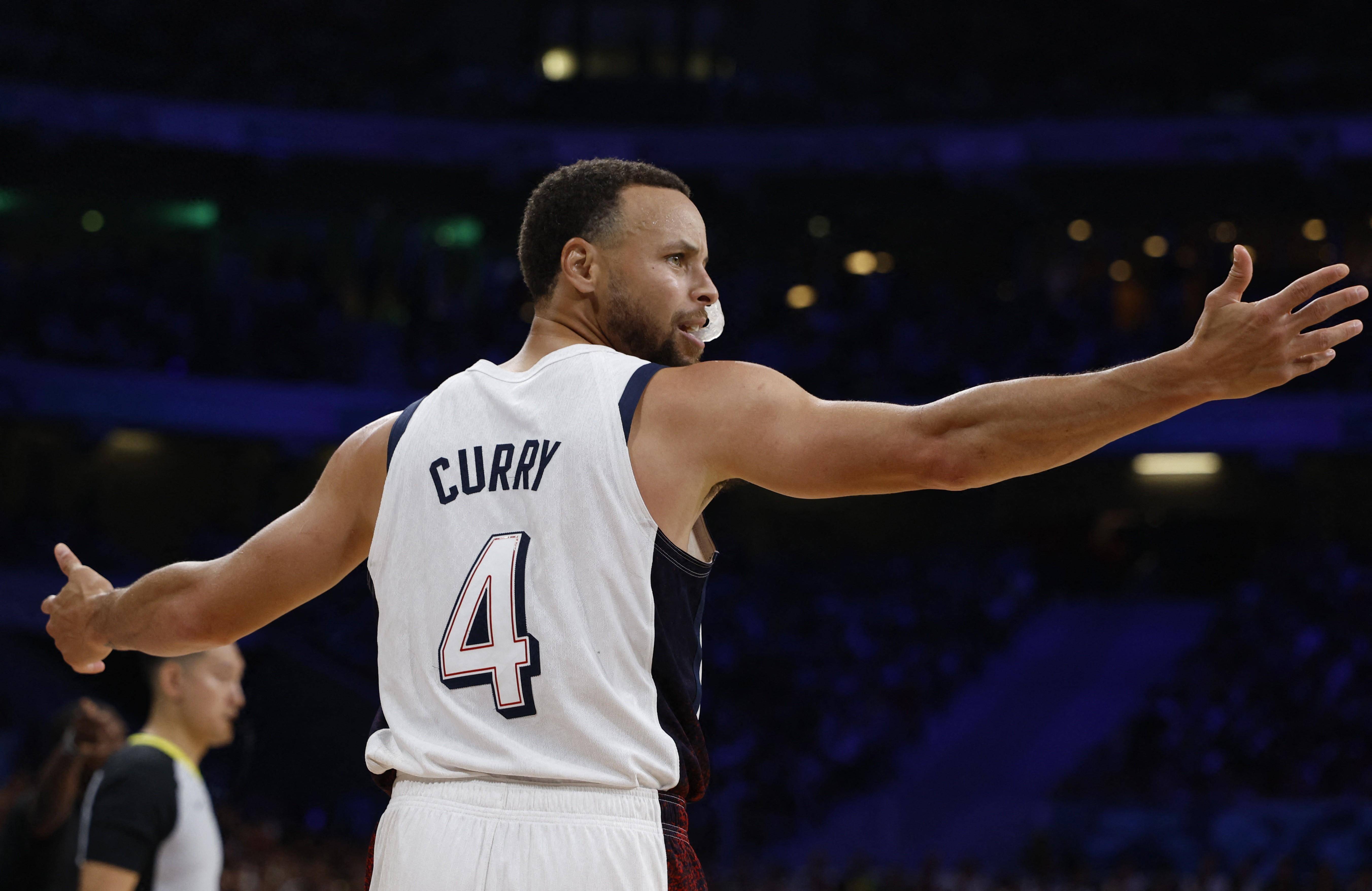 这透露出球 这透露出球