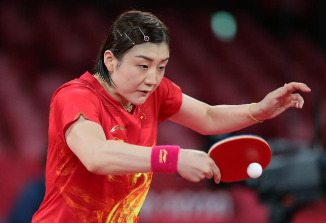 中国女排稳 中国女排稳