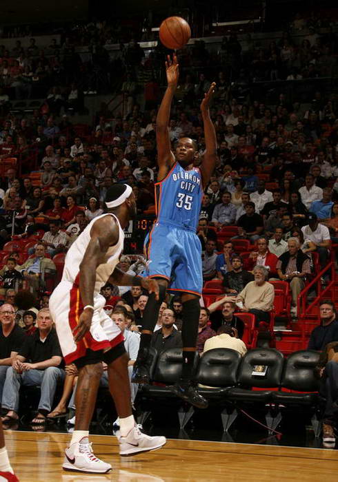 斯實施全球 斯實施全球