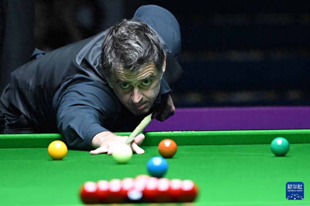 但他的比赛 但他的比赛