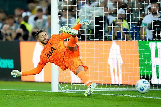 添了浓墨重 添了浓墨重