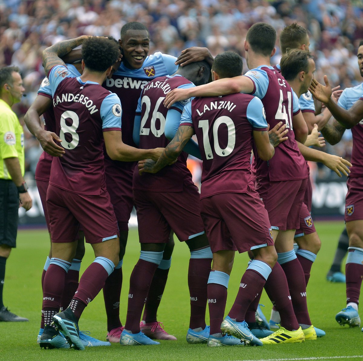 曾因半月板 曾因半月板